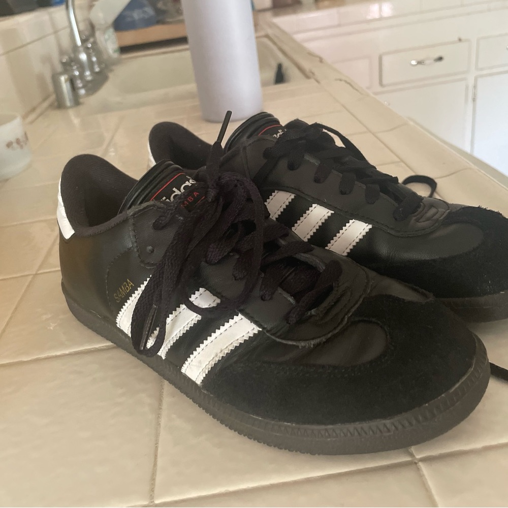Black sambas women’s